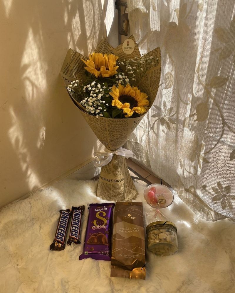 Golden Glow Floral & Chocolate Combo