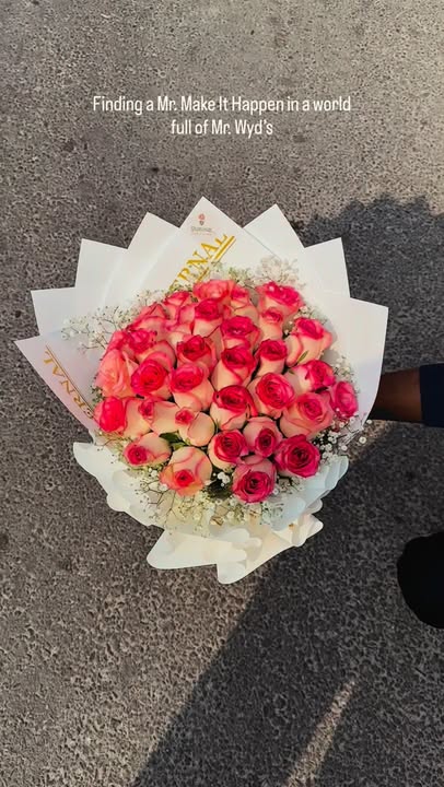 Pink roses represent gratitude, admiration, sweetness, and blooming love—making this bouquet a timeless expression of care and devotion. ✨💕