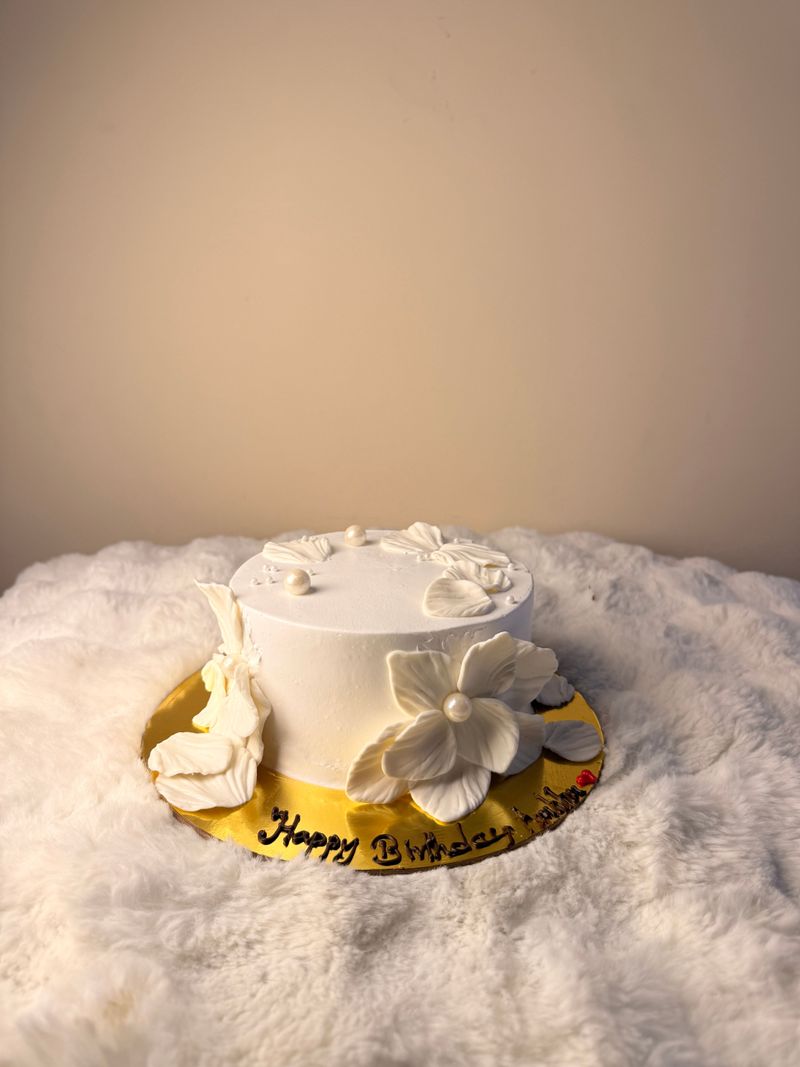 Ethereal White Floral Celebration Cake