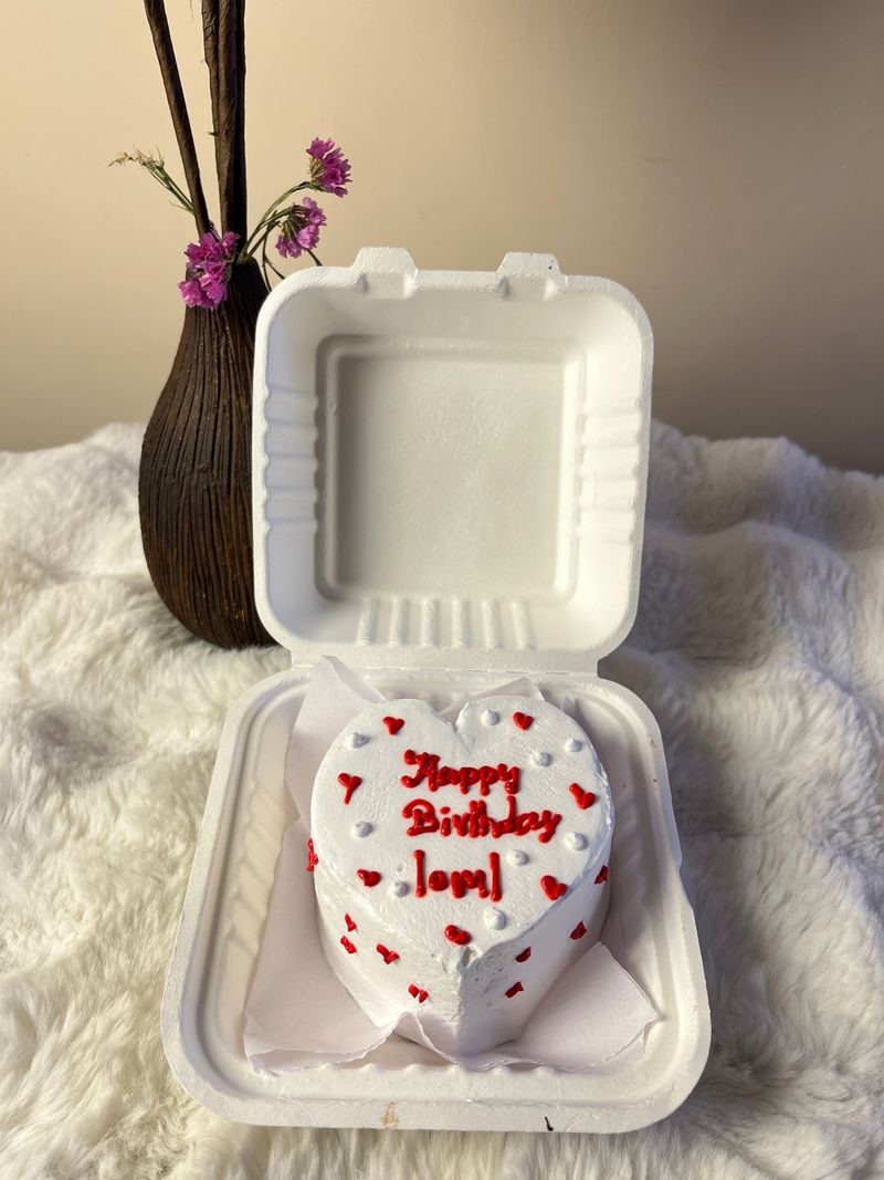 The Sweetheart Bento & Blooms