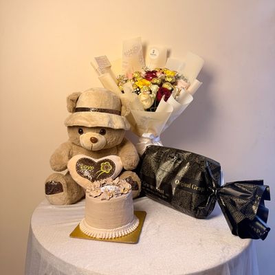 Valentine's Sweet Romance Combo