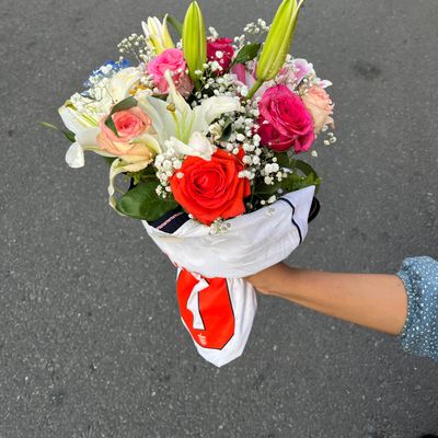 Champion's Jersey Bloom Bouquet 👕🌼