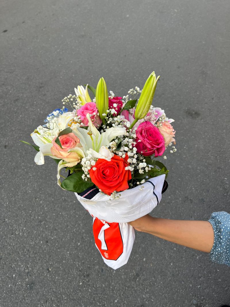 Champion's Jersey Bloom Bouquet 👕🌼
