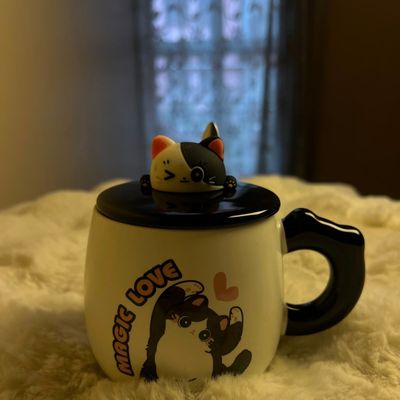 "Love" Ceramic Mug with Lid