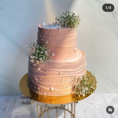Ethereal Lavender & Gold Tiered Cake