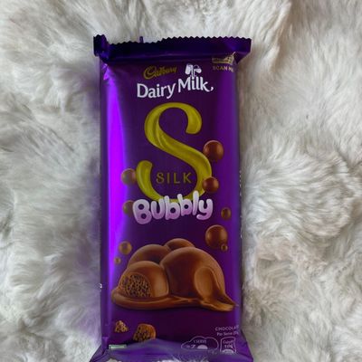Cadbury Dairy Milk Silk Bubbly Chocolate Bar