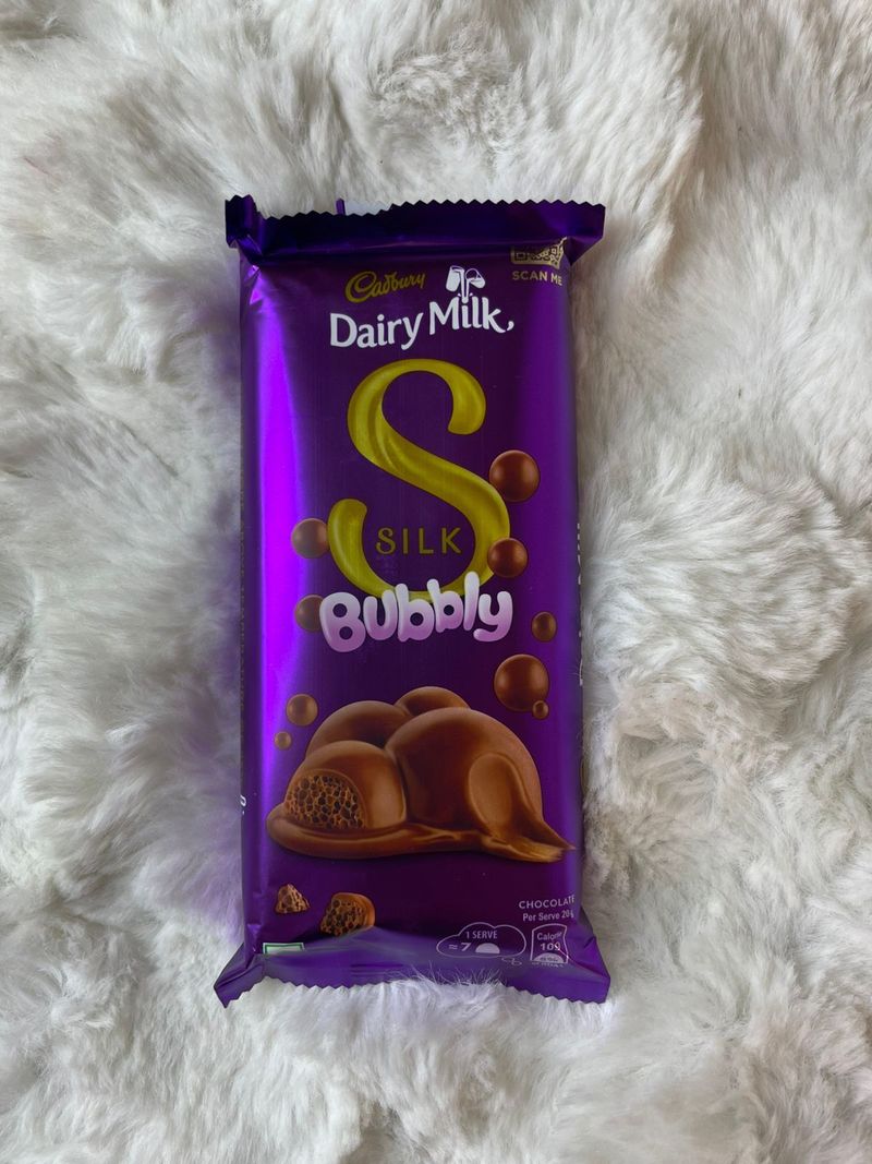 Cadbury Dairy Milk Silk Bubbly Chocolate Bar