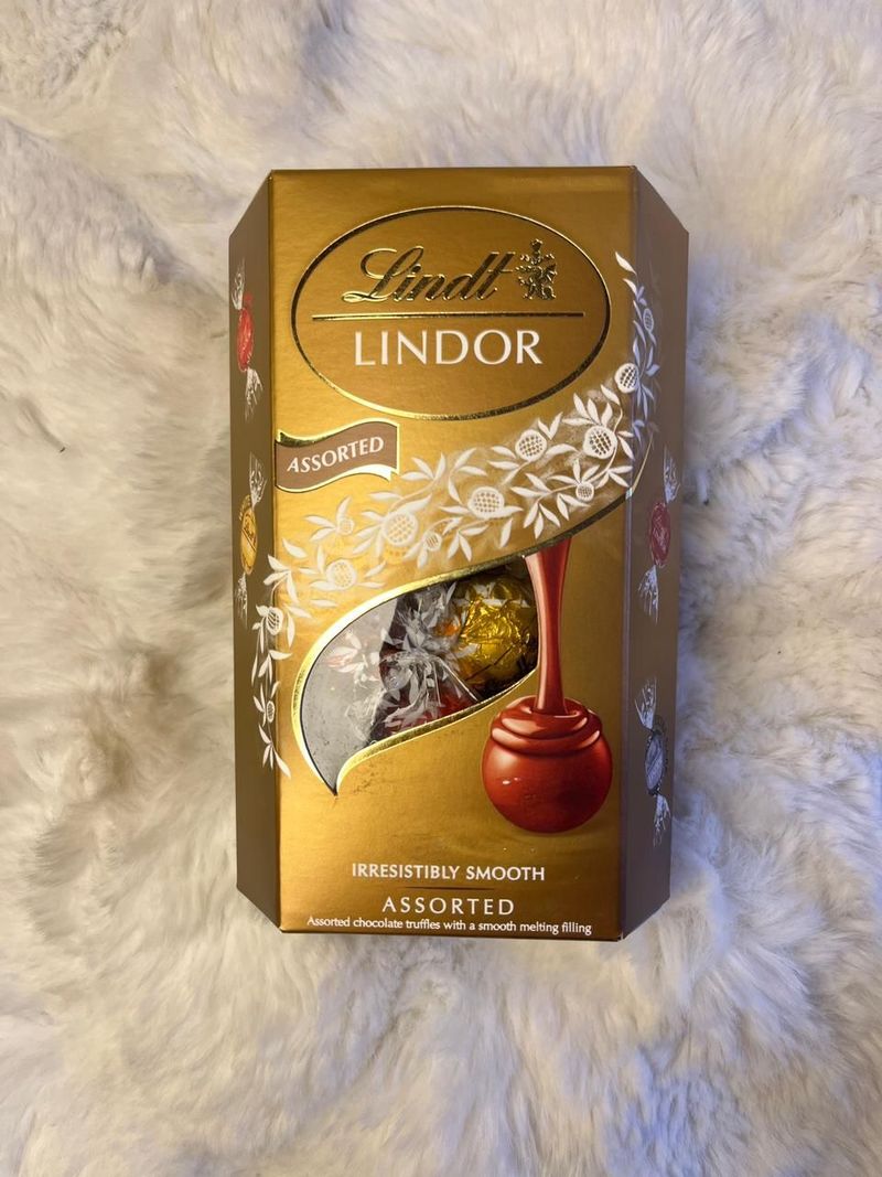Lindor Chocolate Truffles Box 🍫✨