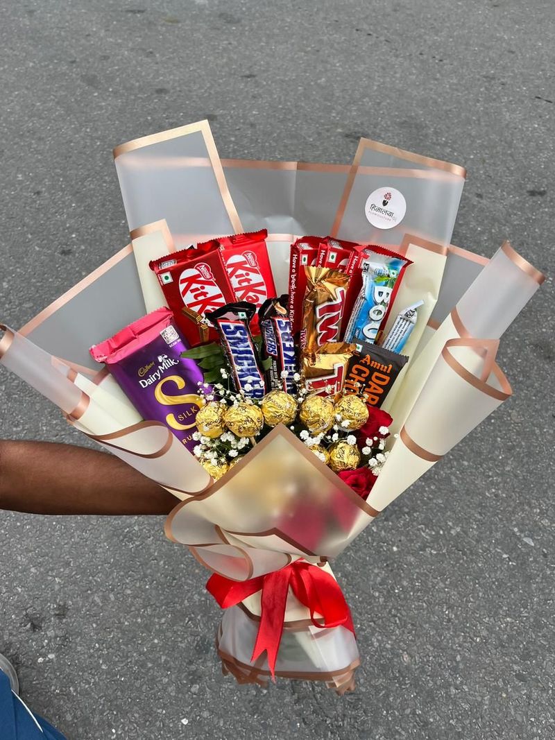 The Grand Indulgence – Luxury Red Rose & Ferrero Rocher Bouquet