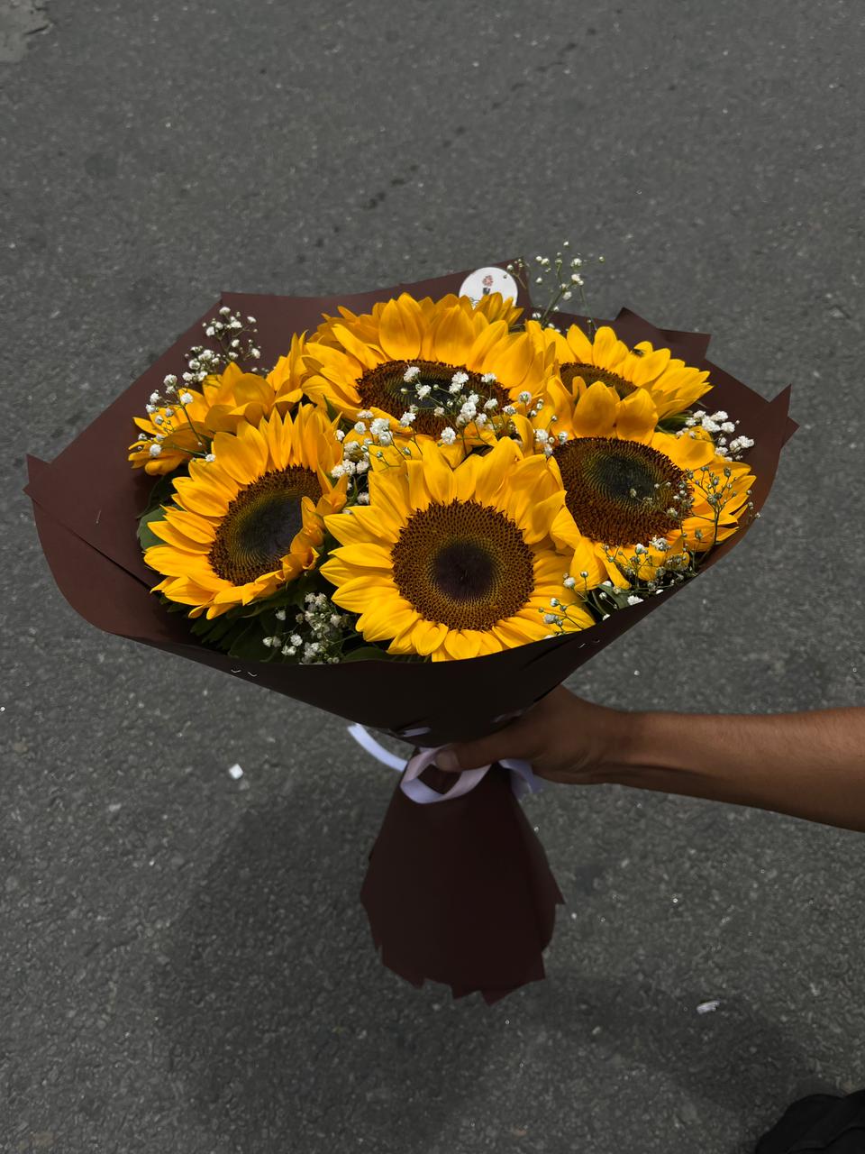 Ideal for Birthdays, Congratulations, Get Well Soon, or "Just Because."