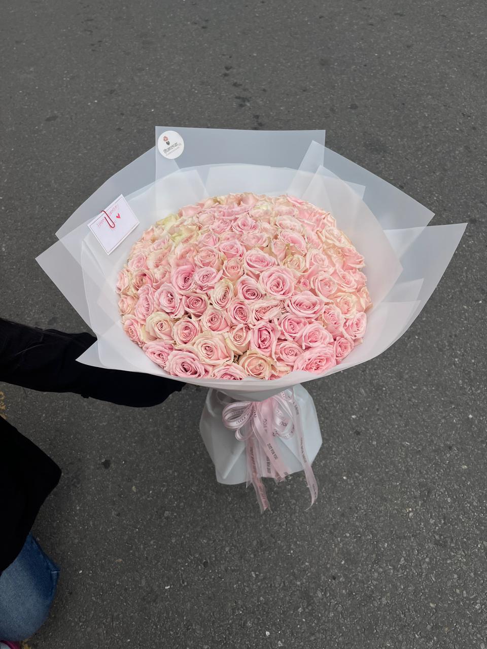 Deluxe Pastel Pink Rose Grand Bouquet Occasions: Proposals, Major Anniversaries, Luxury Gifting, Milestones, Grand Romantic Gestures