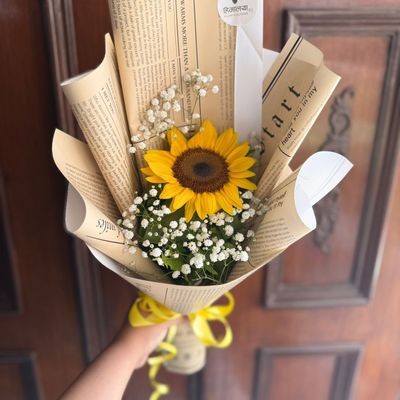 Single Stem Sunshine Sunflower Bouquet