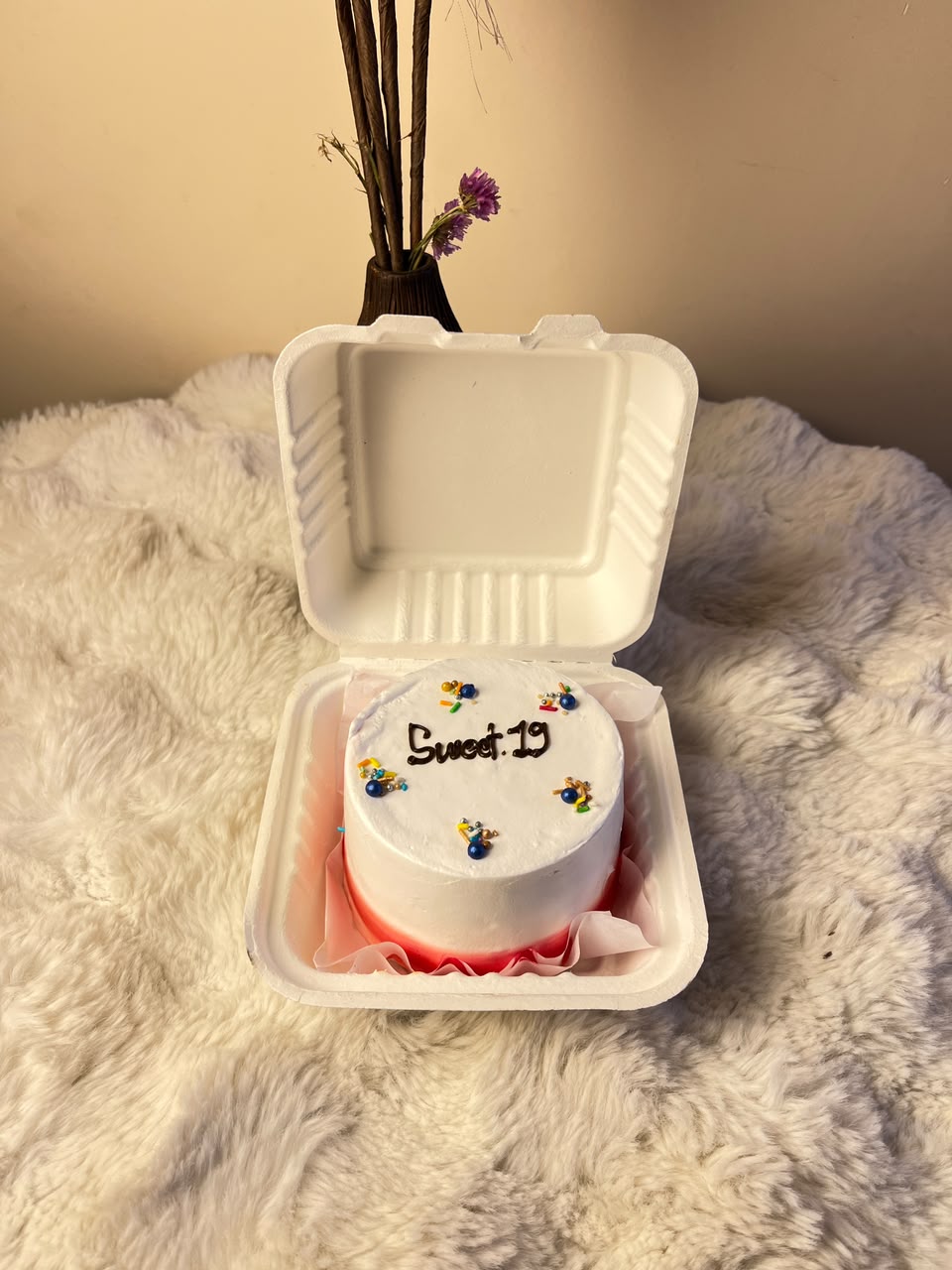 Please note that cake designs and decorations may vary slightly depending on availability and customization requests. Store the cake in a cool place and consume fresh for the best taste and quality.