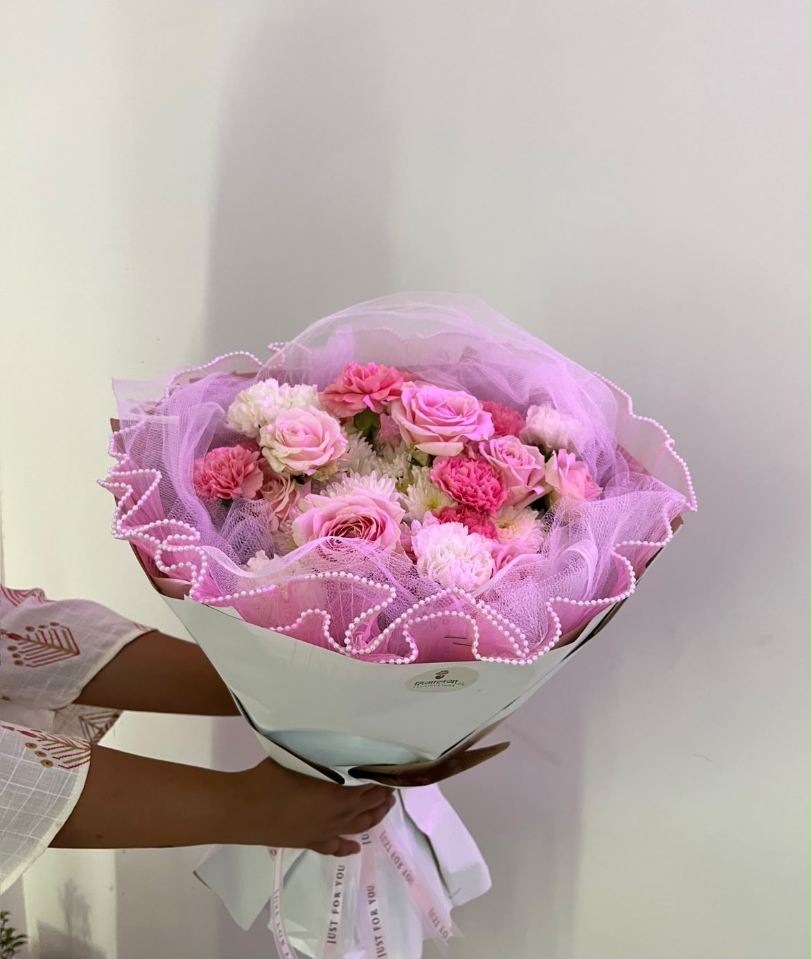 Flower varieties and colors may vary depending on seasonal availability and stock. Some flowers such as daisies may be replaced with gerberas when unavailable. The final arrangement may differ slightly from the displayed image while maintaining the same freshness, quality, and premium look.